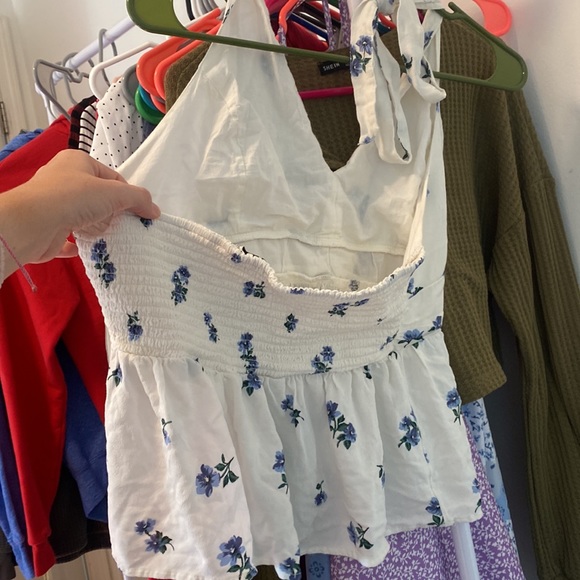 American eagle halter top - SO CUTE - Picture 2 of 3